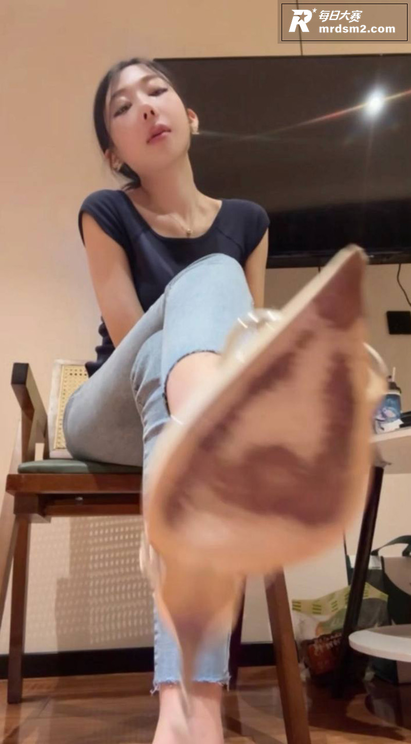 玩物直播高颜值御姐 相关图片7