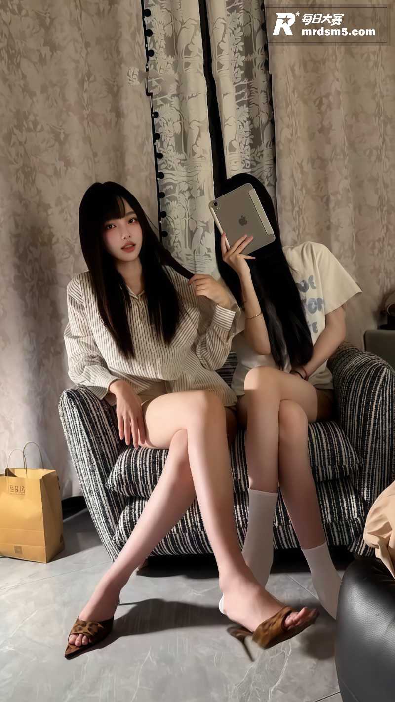 ivy抖音风混剪 椅相关图片10
